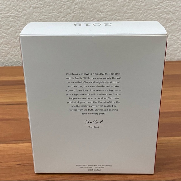 2019 HALLMARK Keepsake Wading For A Nibble Fishing Ornament - Picture 4 of 14